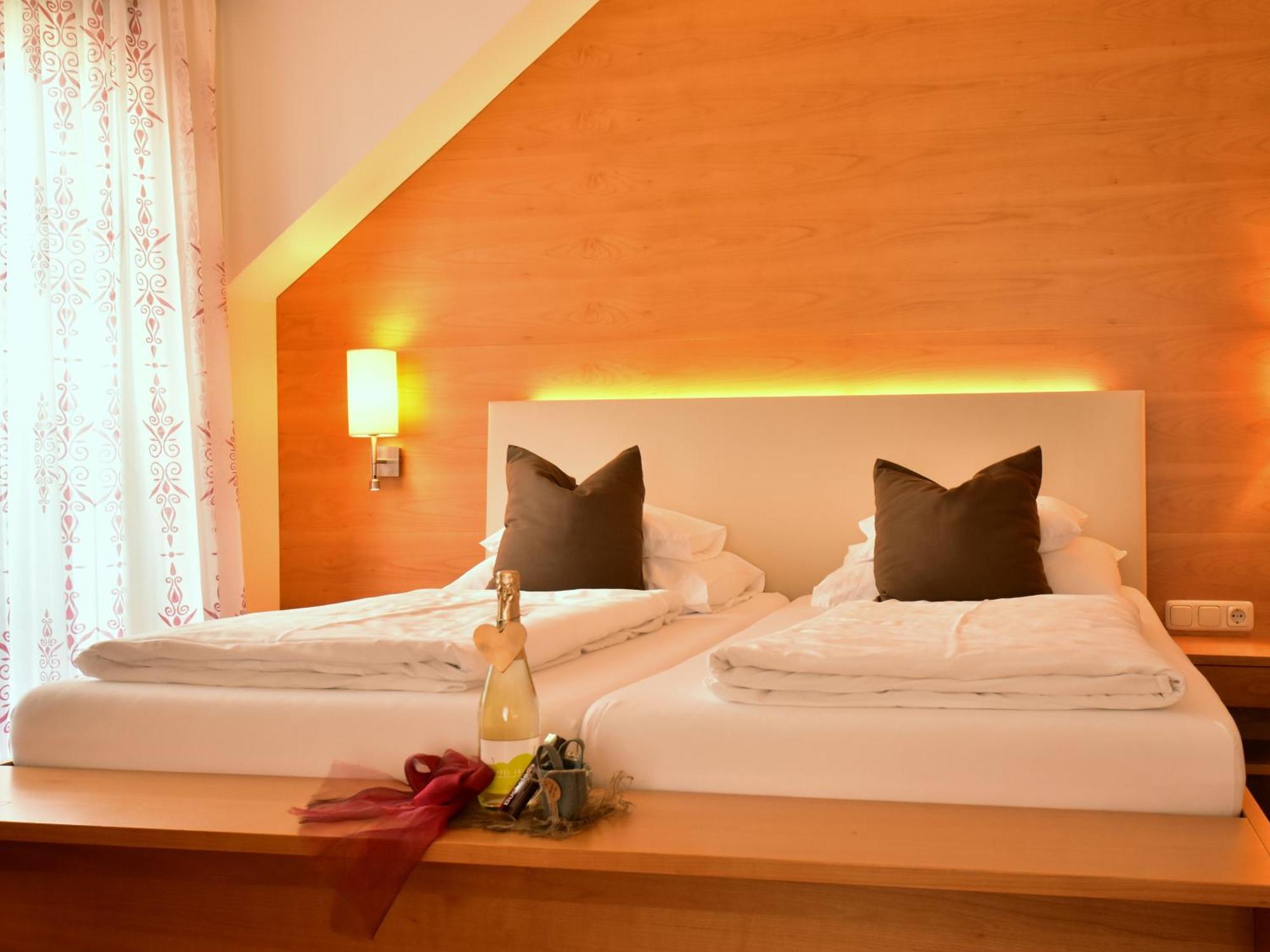 Vitalzeit Hotel Weber Bad Schönau Екстериор снимка