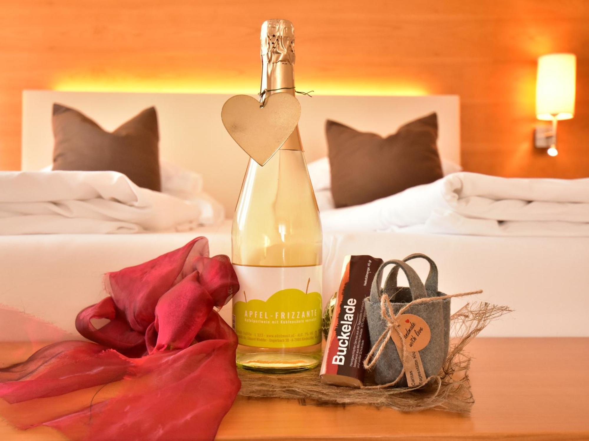 Vitalzeit Hotel Weber Bad Schönau Екстериор снимка